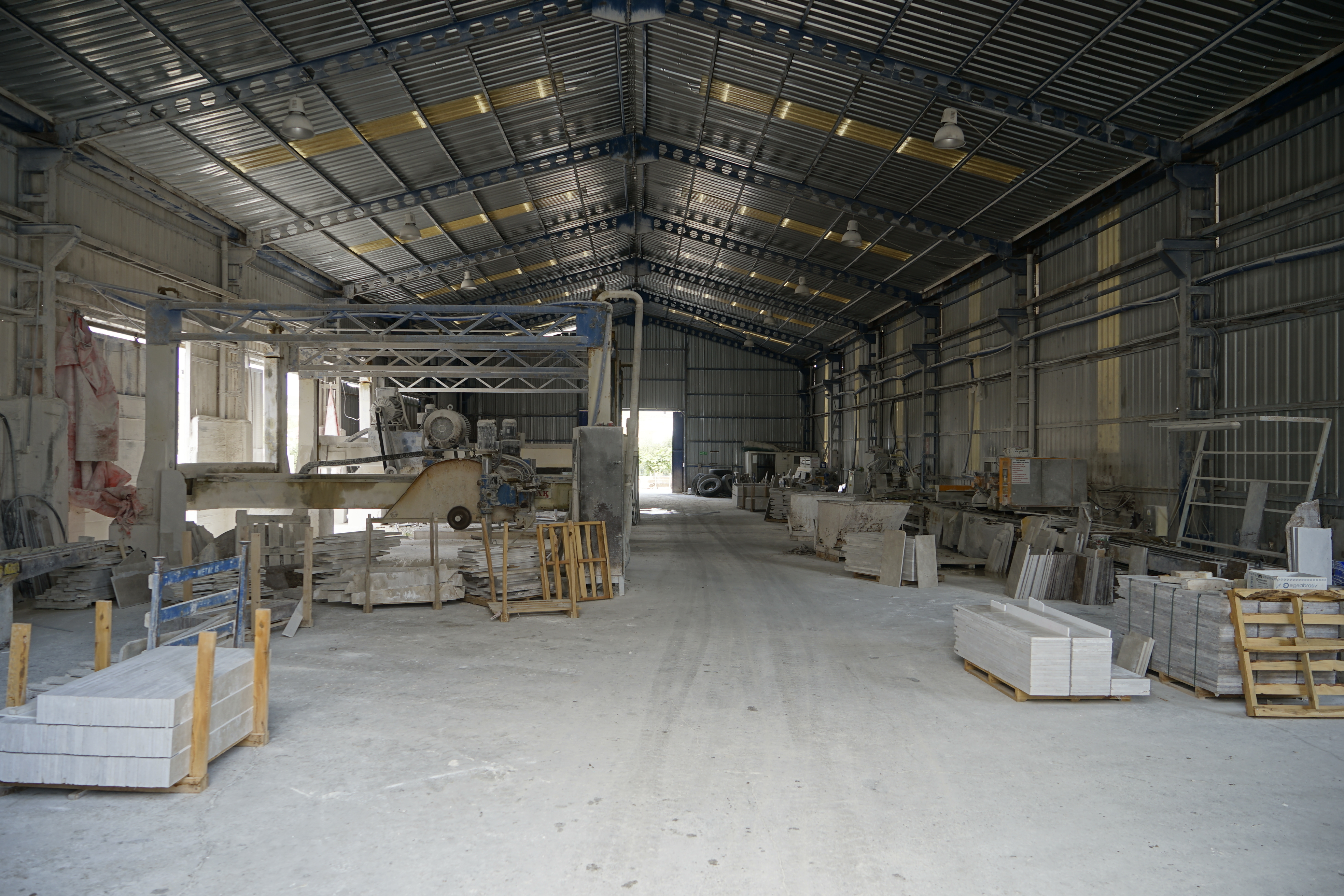 Fabrika İç Mekan
